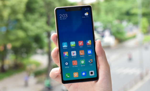 Xiaomi Mi 8 Lite vs iPhone X: qual celular com notch vale mais a pena? -  DeUmZoom